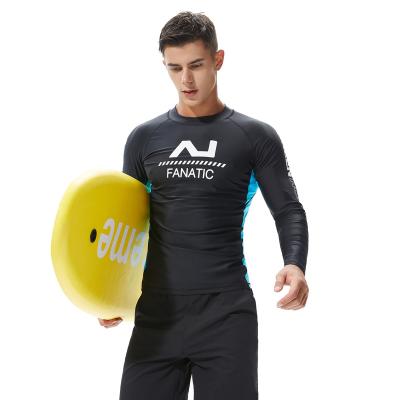 China Anti-wrinkle Men surfing suntan swimming suit warm personality man diving suit for sale