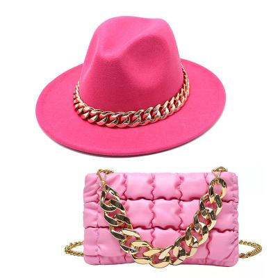 China 2022 New PORTABLE Acrylic Gold Chain Women Cross - Body Bag Jazz Top Felt Hats And Clips Handbags Set for sale