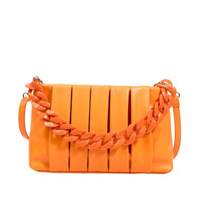 China PORTABLE Ladies Pleated Tote Chunky Chain Crossbody Acke Women Purse Tender Bags 2022 New Arrivals Cross Bags for sale