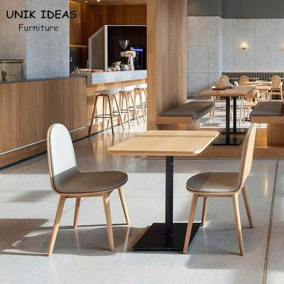 China cafetería cuadrada de la mesa de comedor de madera sólida de los 75cm y de la madera contrachapada de 4 sillas en venta