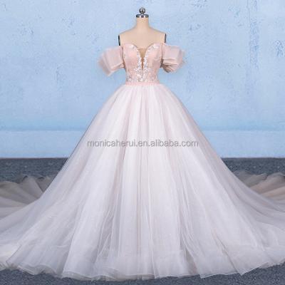 China 2021 sleeveless new wedding dress for women and new fashion women wedding dress for sale