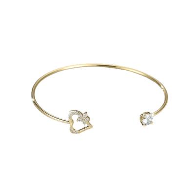 China FASHIONABLE Women 18K Gold Jewelry Charm Chain Toggle Hugging Bracelet Zircon Heart Bracelet for sale