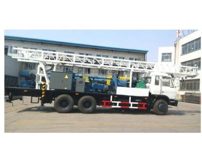 Cina 300DF Dongfeng Water Well Drill Rig Truck Mounted With 300m Hole Depth in vendita