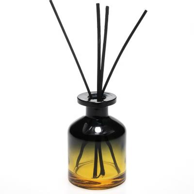 China Home Luxury Perfume Eco Bottle Empty Reed Diffuser Bottle Pink Red Green Gray Yellow Black Clear Glass Wholesale Supplier for sale