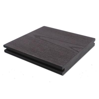 China Enjoy the Outdoors with Low Maintenance and Outdoor Wood Plastic Composite Solid Floor for sale