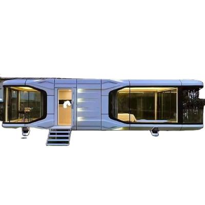 China Self-Sustainable Farmhouse Capsule House Luxury Aluminum Alloy Prefab with Voice Control for sale