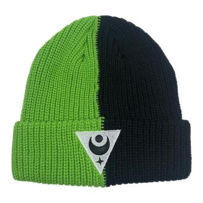 China OEM COMMON high quality acrylic unisex two tone low MOQ knit hats embroidery black green warm custom logo chunky winter beanie for sale