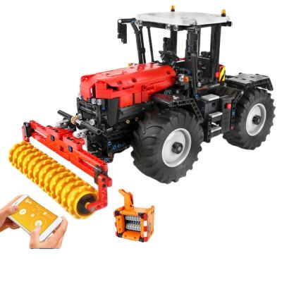 China Spike Building Toy MOLD KING MOC RC Tractor Fastrac 4000er Truck Set Building Block Educational Bricks Kids Toys Christmas Gifts for sale