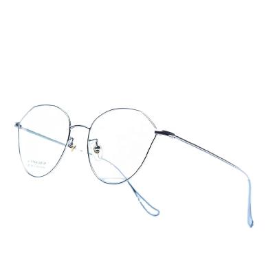 China Factory New Stock Factory Stock Comfort Stylish Ultralight Titanium Beta Women Glass Optical Frames for sale