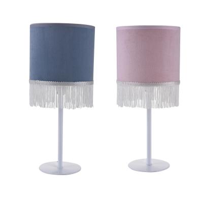 Cina Flanella di cotone decorativa di modo del letto del lato della casa Newish della lampada da tavolo H34cm nuova con la lampada da tavolo delle nappe in vendita