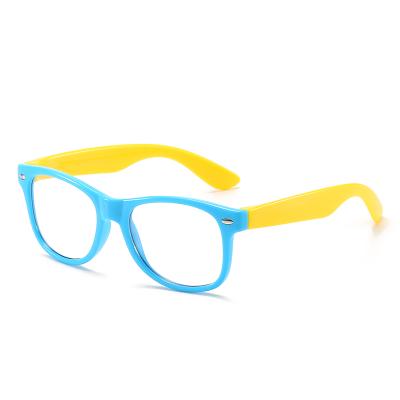 China For Myopia/Reading/Computer WN72008 Kids 2022 Anti Light Design Computer Silicone Eco-friendly Classic Italian Classic Glass Blue Flexible Optical Frames for sale