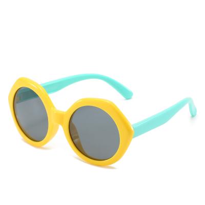 China New Arrival Fashion Sunglasses SL72005 Kids Safe Silicone Flexible Frame Polarized Sunglasses 2021 for sale