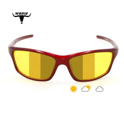 China New 2022 Hot Authentic Fashion Designer Men's QM9007 Sunglasses Uv400 Polarized Photochromic Sports Sunglasses for sale