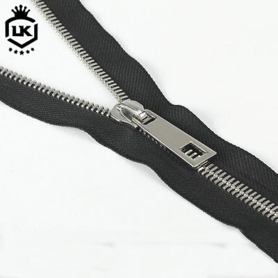 China LanKe #10# Durable Durable Zipper 3 # 5 # 7 # 8 Factory Price Wholesale Zipper Zipper Heavy Duty Waterproof Zipper Roll for sale