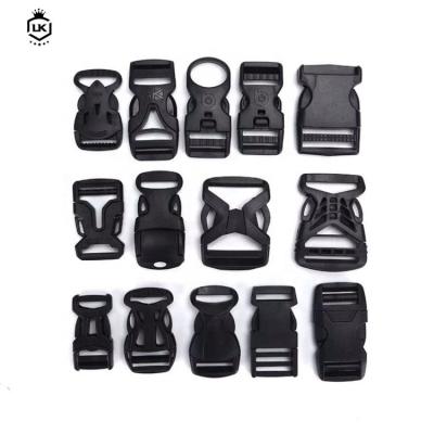 China Eco - Friendly Wholesale Outdoor Accessories Adjustable Plastic Buckles For Bag for sale