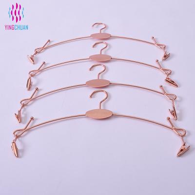 China Wholesale good quality modern rose gold metal wire lingerie bra underwear hanger bikini panties silver black clip hanger on display sale for sale