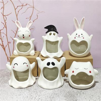 China Decoration Indoor Halloween Ceramic Candlestick Cute Ghost Candle Holder Halloween Festival Home Decoration products for sale