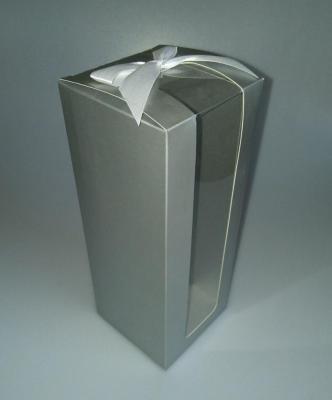 China Recycled Materials Champagne Wine Glass Custom Paper Boxes for sale