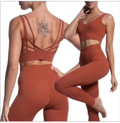 China Breathable Yoga 2 Piece Set To Work Out Sets Women Equipments Gym Fitness Apparel Workout Sport Clothes For Woman Sports Bra And Leggings for sale