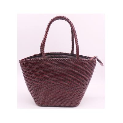 China Custom Fashion Wholesale Price Tote Bag PU Lady Material Travel Weave Braided Genuine Leather Bags for sale