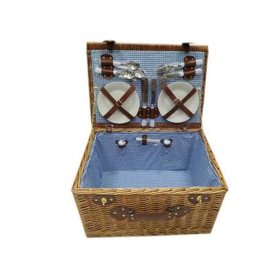 China Sustainable Eco Friendly New Design Wicker Picnic Basket Set for sale