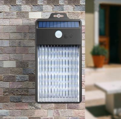 China Outdoor Garden Lamp Solar Hanging Light Led Solar Cordless Waterproof Led Wall Lamps for sale