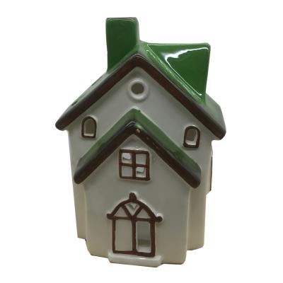 China Hotsale European Design Lighted Village Ceramic House Christmas Ceramic House For Souvenir for sale