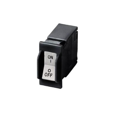 China Plastic Electric Miniature Circuit Breaker Hydraulic Magnetic Use For Solar Power for sale