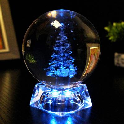 China Europe Hot Sale 3D Laser Christmas Gifts Engraving Clear Round Shape Crystal Craft Photography Crystal Ball With LED Light Base for sale