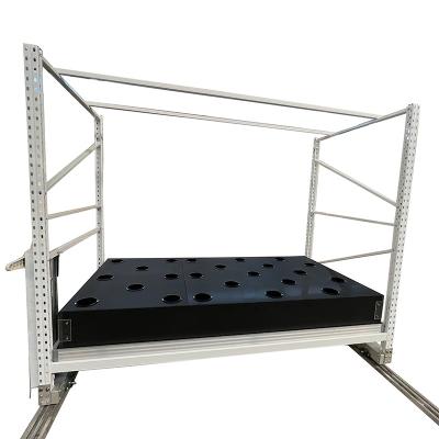 China 18cm To 35cm Height Greenhouse Plant Rack Water Saving Aeroponic Grow System for sale