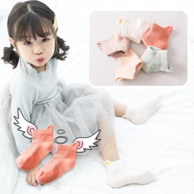 China China Best Low Price QUICK DRY Ruffle Baby Booties Anti Slip Crew Booties Colorful Candy Lace Kids Socks for sale