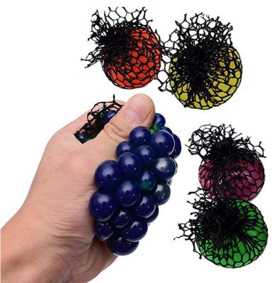 China ZF08 Toy Manufacturer 2021 China Mesh Inflatable Squishy Ball Squeeze Grape Ball Relieve Anti Pressure Ball Stress Toys For Kids for sale