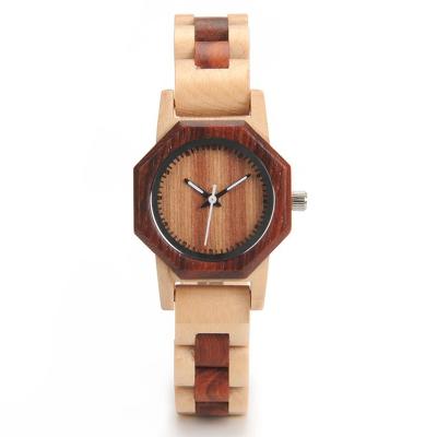 China Live Hot Sale Sandalwood Watch fashion gift quartz watch shape trend wild simple wooden watch for sale