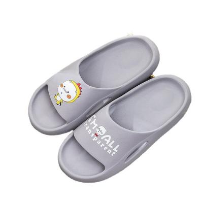 China Good air permeability and 2022 non-slip home women Eva Indoor Slides Sandals Summer soft non-slip platform thick bathroom slippers for sale