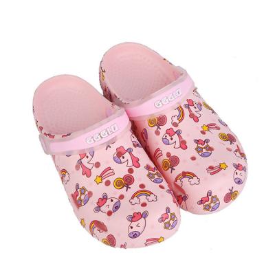 China Good Air Permeability And Non-Slip Outdoor Breathable Non-Slip Slides Slippers Sell 2022 New Style Summer Beach Waterproof Wholesale Sandals for sale