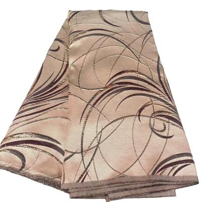 China Neueste Marke Polyester Damen Frauen Anzug Gewebter Abend Party Kleid Brokat Stoff Jacquard Kleidung Stoff zu verkaufen