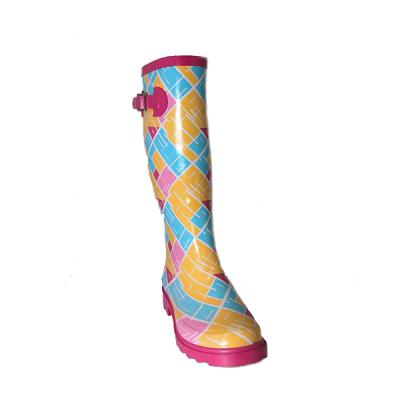 China Wholesale Print Recyclable Multicolor Waterproof Women Block Rubber Rain Boots for sale