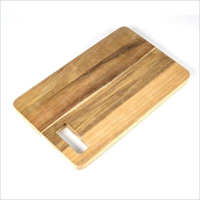 China Sustainable Wooden Rectangle Chopper Cutting Board With Handle Acacia Wood Cutting Board for sale