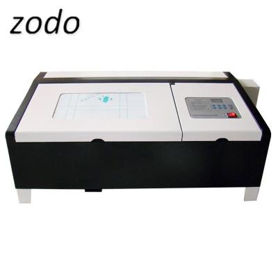 China Laser CUTTING Small 3020 Laser Engraving Machine Mini Desktop K40 Laser Cutting Machine CO2 300*200MM Laser Engraver For Rubber Stamp /Seal 40W for sale