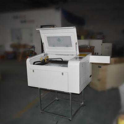 China Laser Engraving Hot Sale 4060 Laser Cutter Laser Engraving Wood Cutting Machine for sale