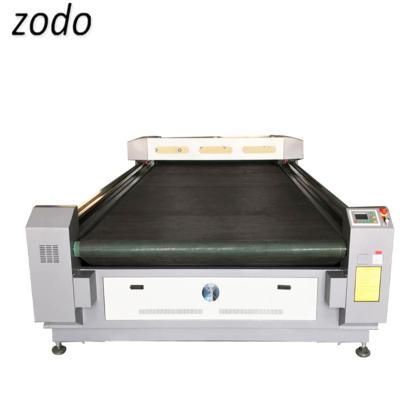 China Laser CUTTING ZD1810 Autofeed Fabric Laser Cutting Machines with CCD Camera Lazer Fabric Cutting Machine for Clothing Fabric Label Leather Cutting for sale