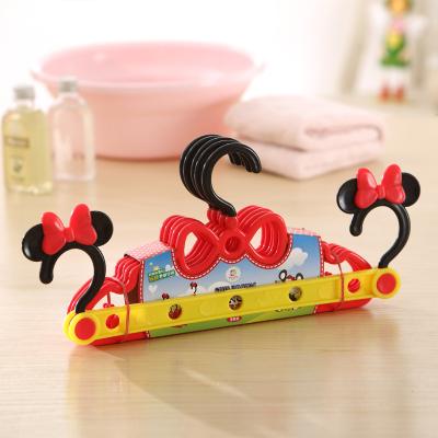 China Modern Plastic Kids Clothes Hanger Kids Clothes Hanger for Kids for sale