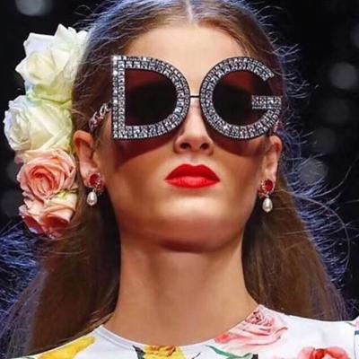 China Fashion Sunglasses Shape Letter Retro Diamond-studded Sunglasses Oversized Sunglasses For Women for sale