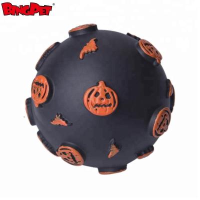 China Squeaky Halloween Style Pumpkin Style Rubber Ball Squeaky Dog Toy for sale