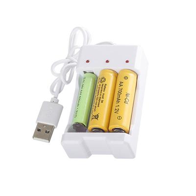 China No. Ni Cd Nickel-Hydrogen Battery Charging Dual-Use Seat 5 AA7 AAA Reusable USB 3 Slot Charger for sale