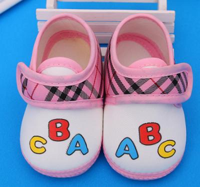 China Lightweight Newborn Infant Toddler Girls Baby Boy Soft Shoes Cotton Cloth Shoes for sale