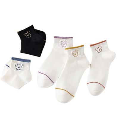 China Antibacterial Knitting Women Ankle Socks OEM Antibacterial Custom Bear Embroidery Cotton Woven Socks for sale