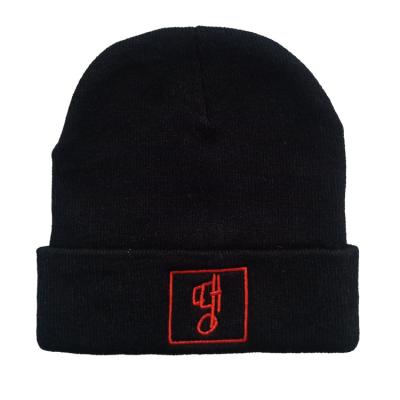 China COMMON Beanie Manufacturers Black Beanie Hat Covers Wholesale Winter Knitted Beanie Hat With Custom Embroidery for sale