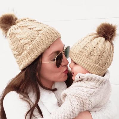 China COMMON MY Miyar 2PCS Winter Parent-child Warm Hat Mum and Baby Crochet Ski Cap Cable Knit Wool Beanies with Pom Pom for sale