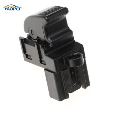 China Genuine Ur5666370 06-11 Windows Pusher Switch For Mazda Bt50 Mazda 3 Ford Ranger Standard Size for sale